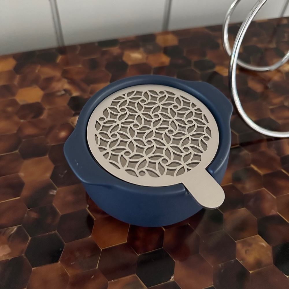 NEW OHOM Jun Self Heating Diffuser Jun only, pair w/self-heating Kopi/Ui mug set